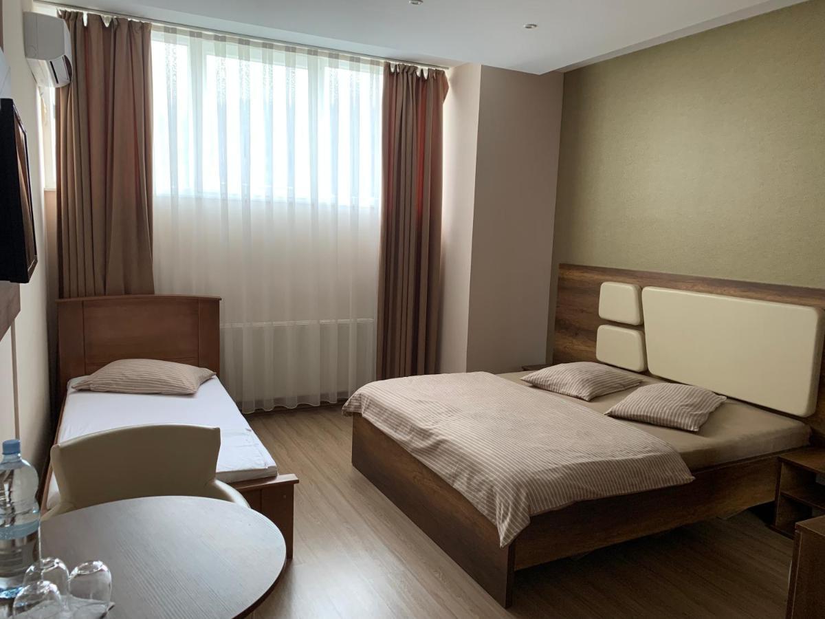 Hotel Antika Peje Ngoại thất bức ảnh