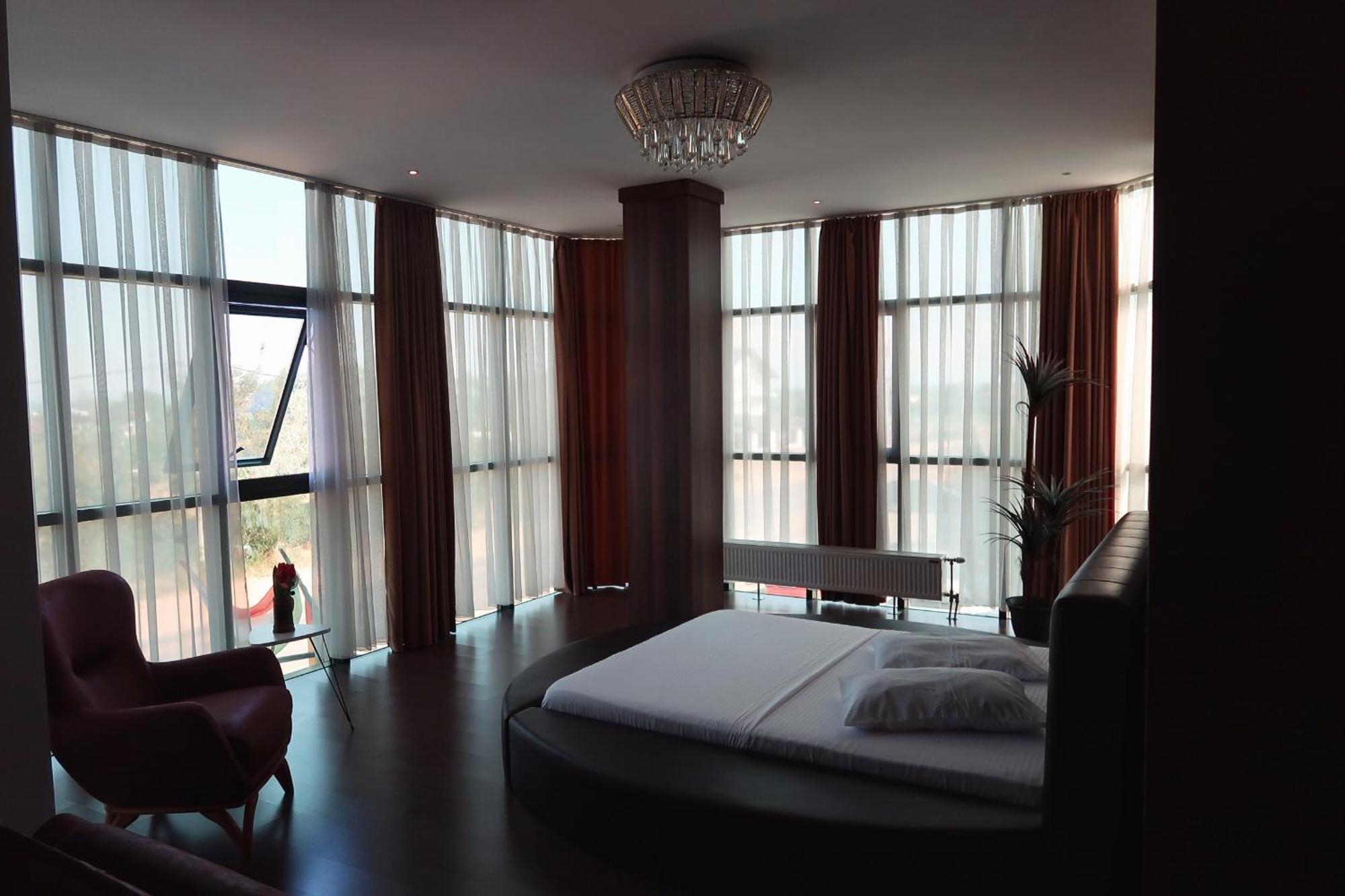 Hotel Antika Peje Ngoại thất bức ảnh