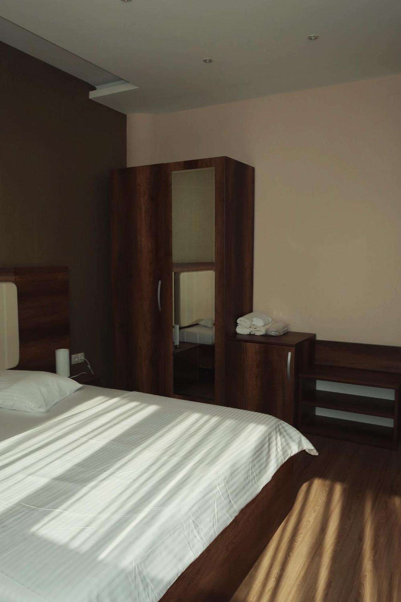 Hotel Antika Peje Ngoại thất bức ảnh